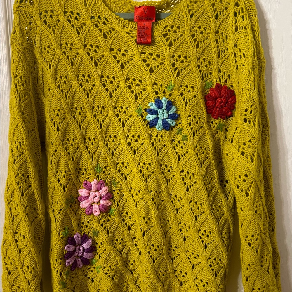 Beautiful BOHO over sized medium sweater